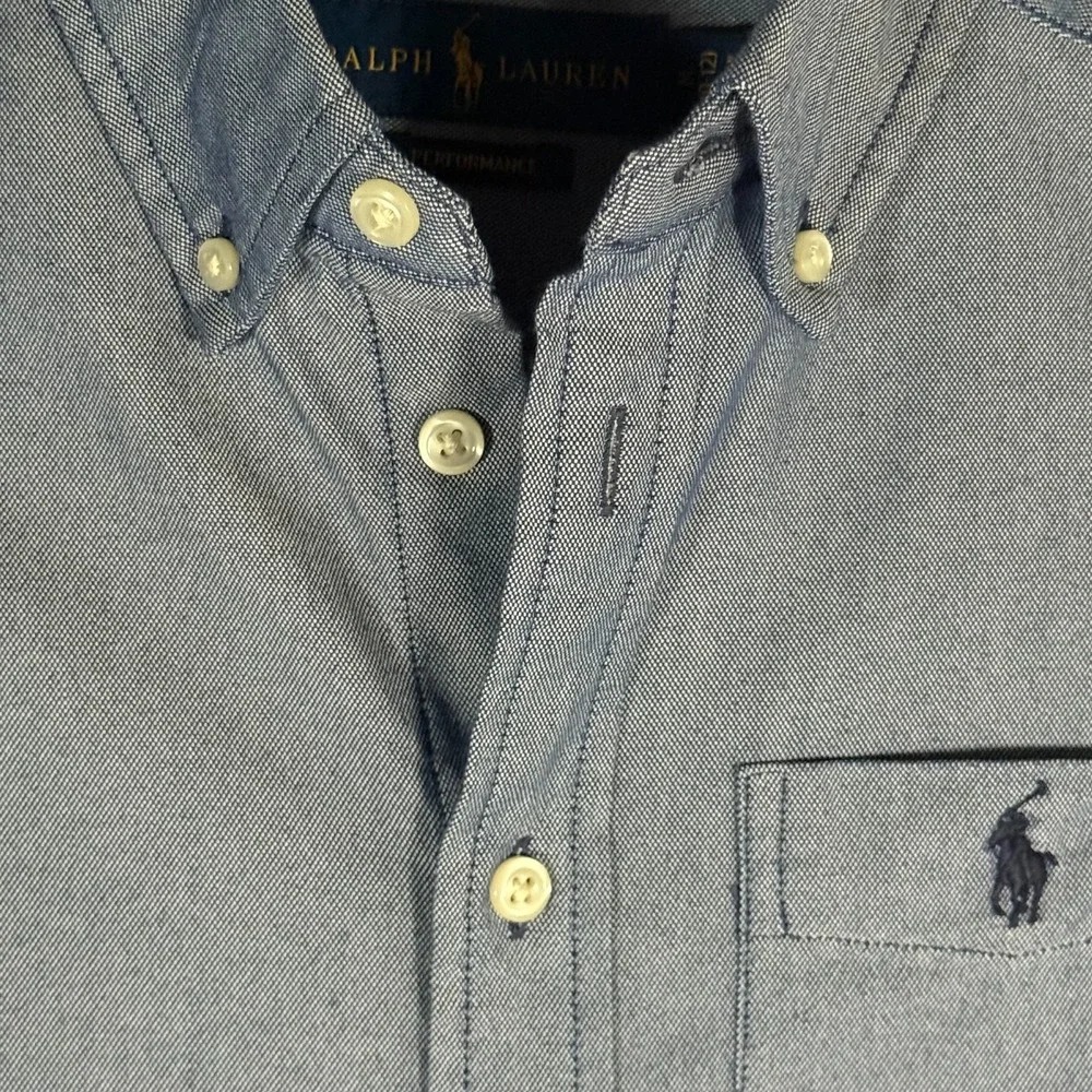 Ralph Lauren Boys Youth Medium 10/12 Performance Button Down Collar Pocket Logo